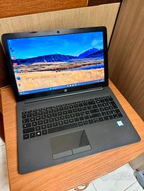 Pc Portatile HP 250 G7 Octa i5-8TH SSD256GB Ram8GB