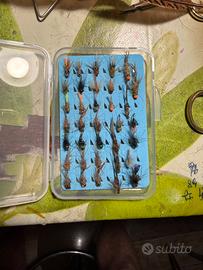 Scatola mosche artificiali