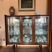 Credenza