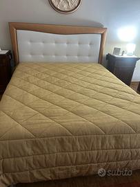 Letto matrimoniale con contenitore