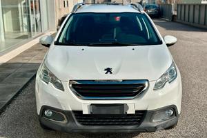 Peugeot 2008 1.2 benz 82CV - Garanzia 12 Mesi