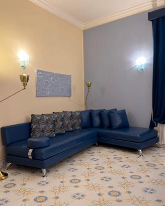 Divano angolare di design in vera pelle