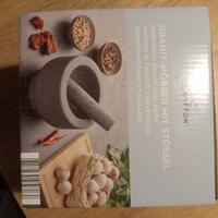 Mortaio in granito 15x10 cmnuovo in scatola