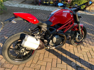 Ducati Monster 1100 Evo ABS 2012