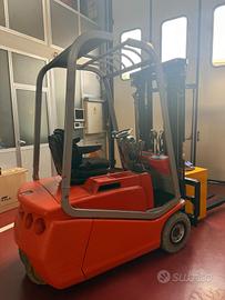 Muletti carrelli elevatori