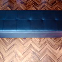 Cassapanca imbottita pouf colore nero
