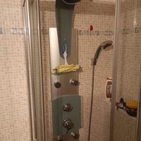 Colonnina vetro doccia, idromassaggio.