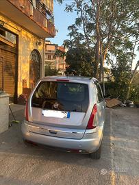 Lancia musa
