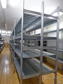 scaffalature magazzino zincate ad incastro