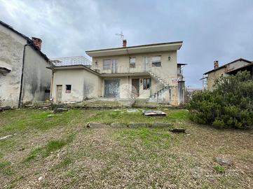 CASA SEMINDIPENDENTE A GIAVENO