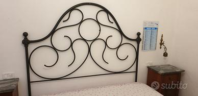 Testata in ferro battuto per letto matrimoniale