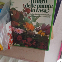 Libro delle piante in casa
