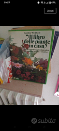 Libro delle piante in casa
