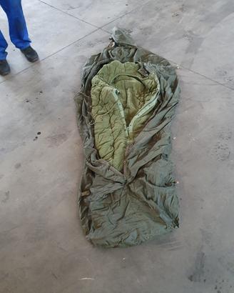 Lotto sacchi a pelo militari mai usati