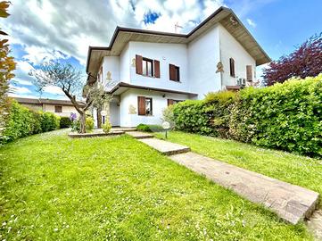 PORZIONE DI BIFAMILIARE A PONCARALE