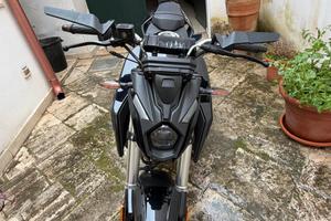 Voge Brivido 125 r colore nero 