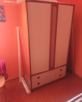 Armadio in legno
