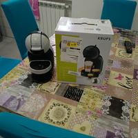 Macchina per caffè dolce gusto