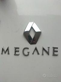 Scritta+Logo portellone posteriore Renault Megane