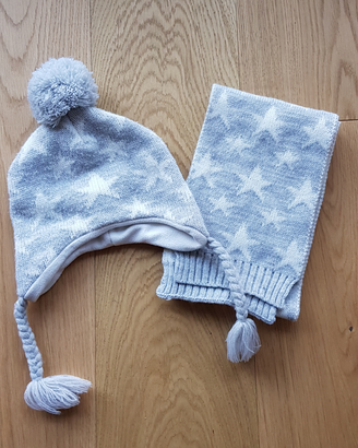 Cappellino e sciarpa Idexe nuova neonato/a