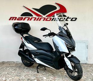 Yamaha X-Max 300 04/2021 con 12.500 Km