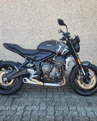 Triumph Trident 660