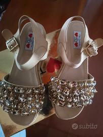 sandali con strass giganti Gai Mattiolo