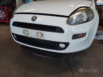 Paraurti anteriore FIAT GRANDE PUNTO del 2014