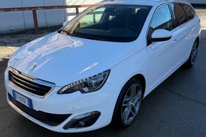 Peugeot 308 BlueHDi 120 S&S SW Allure