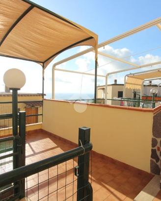 VILLA A SCHIERA CENTRALE A AGROPOLI