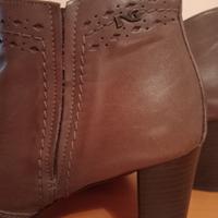 Stivale con tacco Nero giardini marrone 38