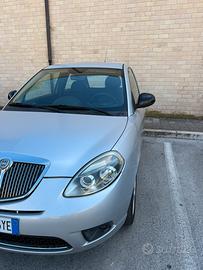 Lancia ypsilon unyca 1.3 m.jet