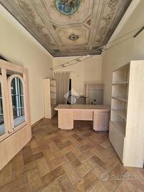 NEGOZIO A CASTROCARO TERME E TERRA DEL SOLE