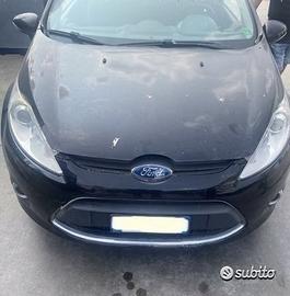 Musata anteriore completa Ford Fiesta 6 serie 2015