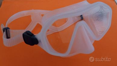 Maschera subacquea mare