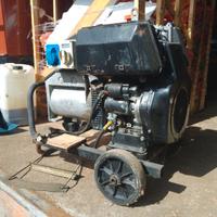 Motogeneratore diesel avv.elettrico 12 cv