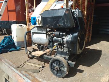 Motogeneratore diesel avv.elettrico 12 cv