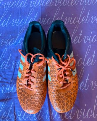 Scarpe a 6