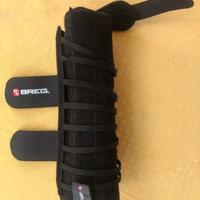 tutore polso e tutore post intervento ginocchio