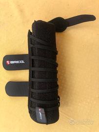 tutore polso e tutore post intervento ginocchio