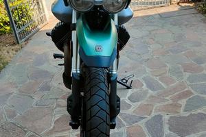 Moto Guzzi v85 TT Centenario