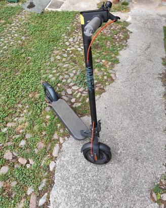 Xiaomi scooter 4 pro 2 gen monopattino elettrico