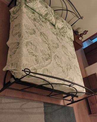letto matrimoniale in ferro battuto
