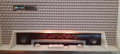 radio con giradischi a valvole Siemens AUSO