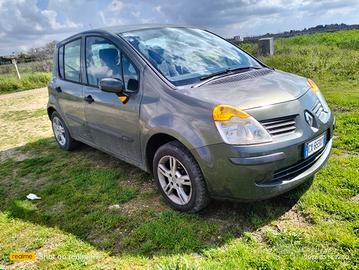Renault Modus anno 2005
