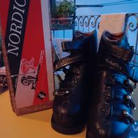 SCARPONI VINTAGE NORDICA IN CUOIO NERI
