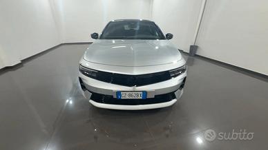 Opel Astra 1.2 Turbo 130 CV GS