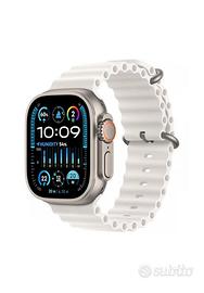 Apple Watch Ultra 2 49 mm Cassa in Titanio