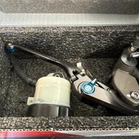 Pompa nissin / leva gytr