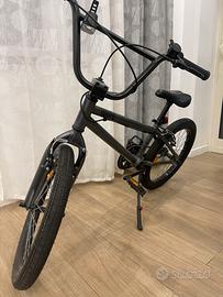 Bmx grigia